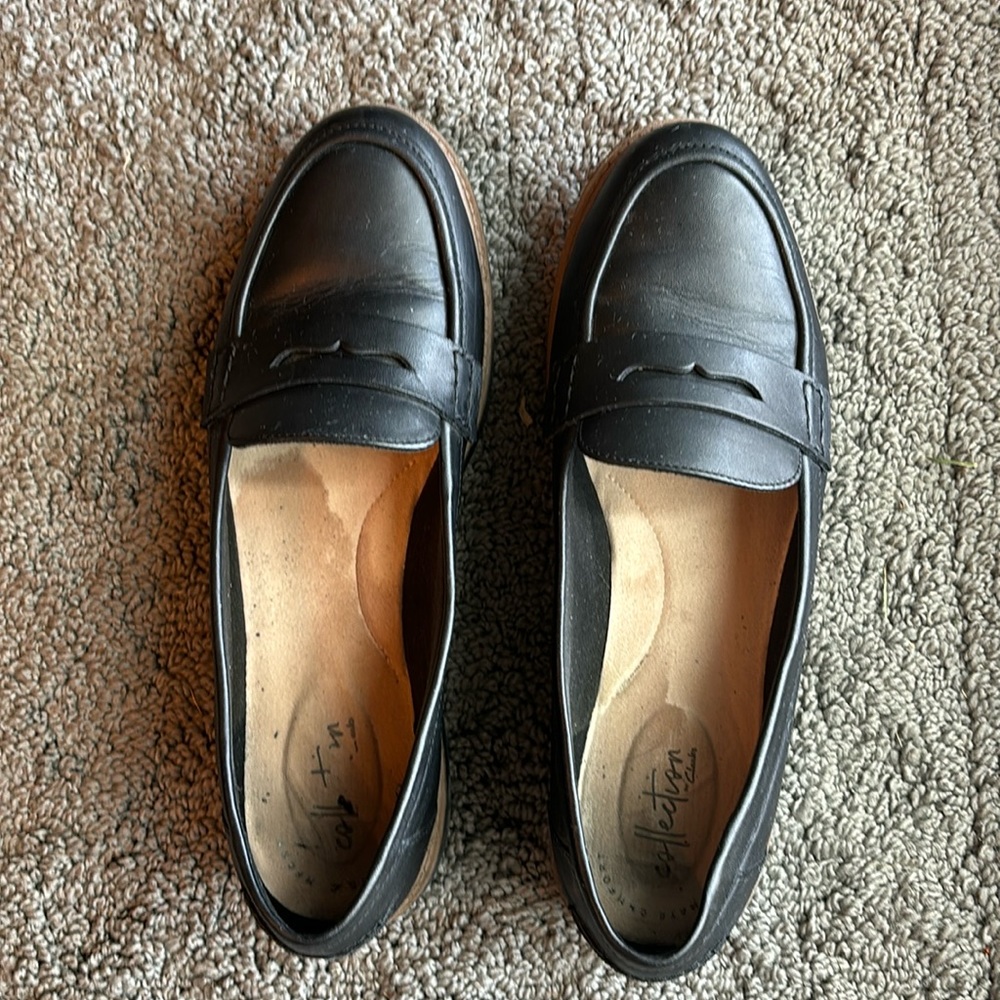 Clark’s size 9.5 loafers, Worn only 2 times. Excellent condition.